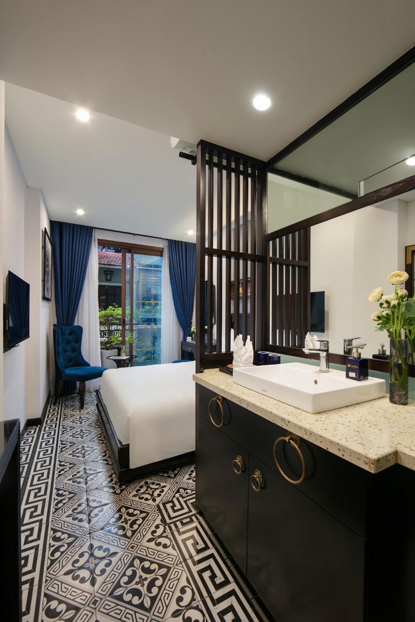 Carillon Boutique Hotel Hanoi Exterior photo